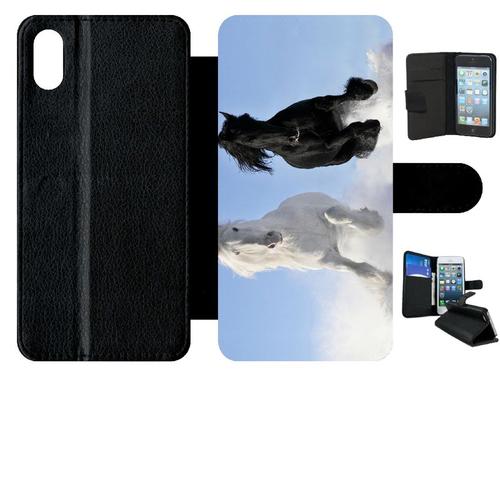 Etui À Rabat Iphone Xs Max - Chevaux Blanc Et Noir Dans La Neige - Simili-Cuir - Noir