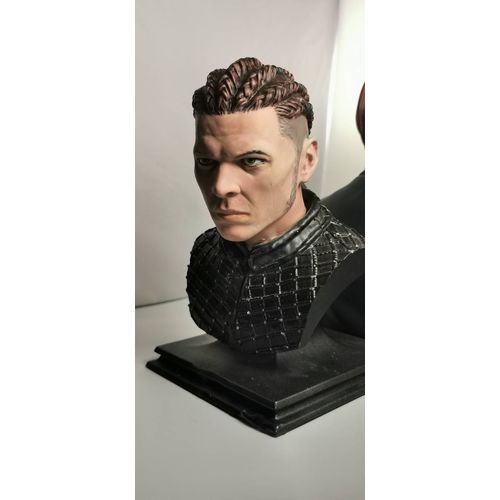 Buste Ivar The Boneless