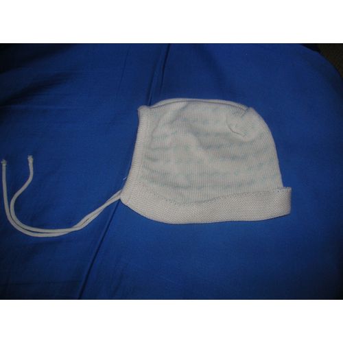 Bonnet Naissance.