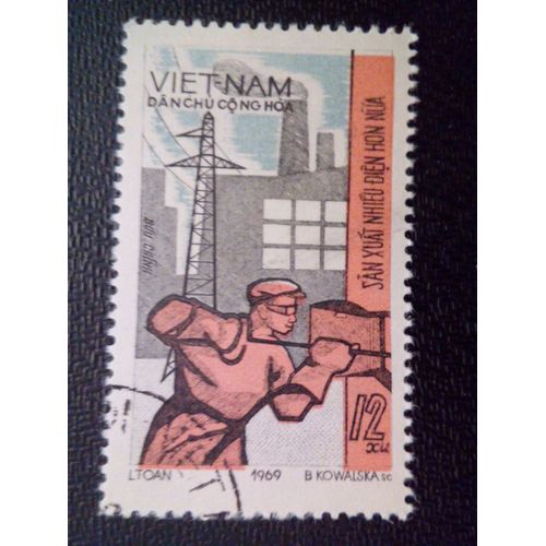 Timbre Vietnam - Nord Yt 683 Plus D'énergie Électrique 1970