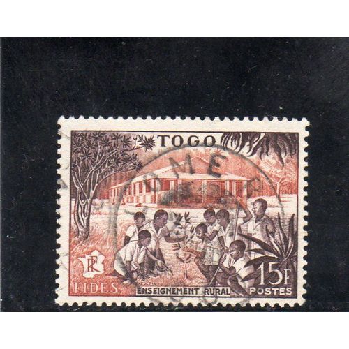 Timbre-Poste Du Togo (Emission F.I.D.E.S., Enseignement Rural)