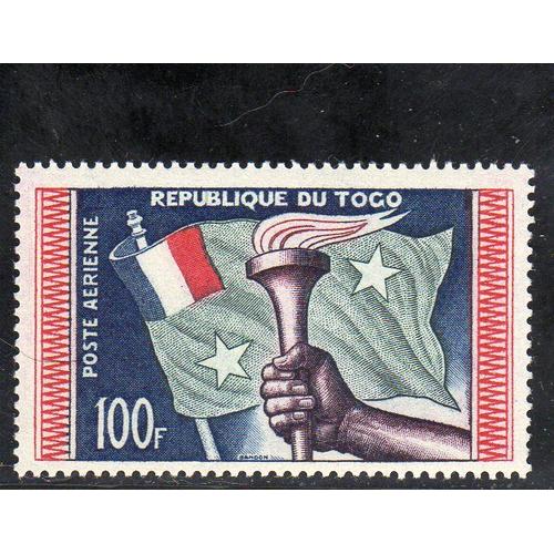 Timbre De Poste Aérienne Du Togo (Anniversaire De La République)