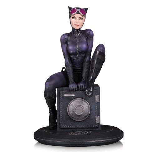 Dc Cover Girls Statuette Catwoman By Joelle Jones 18 Cm