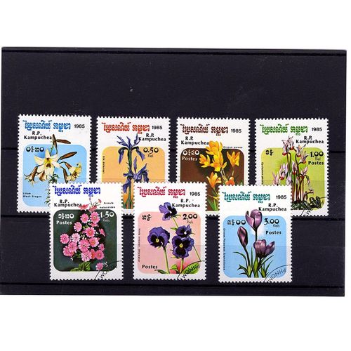 Timbres Kampuchea. Série Complète Fleurs 1985 (7 Valeurs)