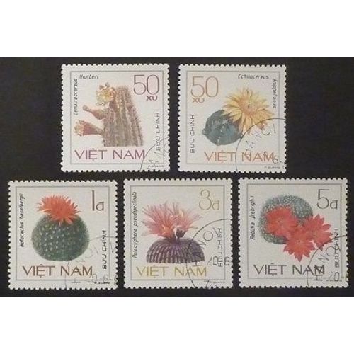 Vietnam Lot De 5 Timbres De 1985 Fleurs De Cactus