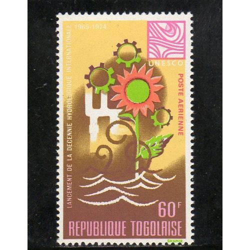 Timbre De Poste Aérienne Du Togo (Décennie Hydrologique Internationale)