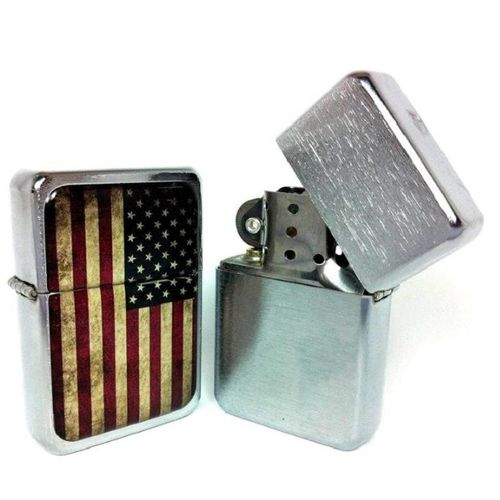Music Legend Collection Briquet Tristar Mod Huile Neutre. Argent  Usa