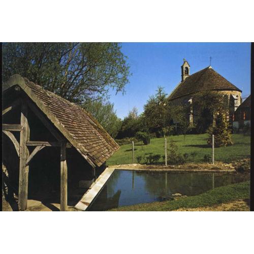 Carte Postale D' Authon Du Perche (Eure Et Loir) Saint-Lubin Des Cinq Fonds : Le Lavoir Et L' Eglise