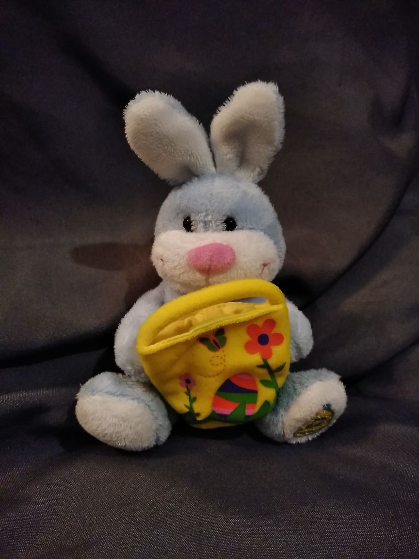 Peluche lapin de Pâques musical jaune Gipsy