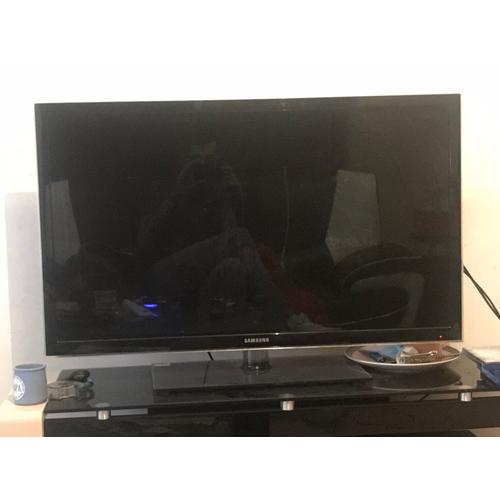 Samsung UE40D5000PW - 40" - TV 102 cm
