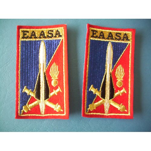 Lot 2 Insignes Eaasa / Ecole Application Artillerie Sol-Air / Originaux