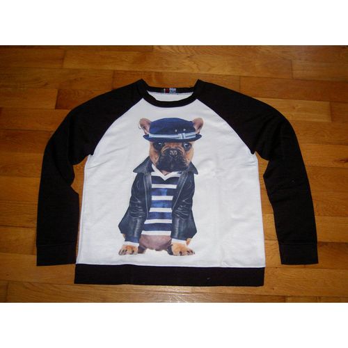 Pull Sweet Manches Longues Col Rond Blanc Et Bleu Marine Motif Poitrine Et Dos Chien Bulldog Marron En Veste De Cuir Taille 14 Ans