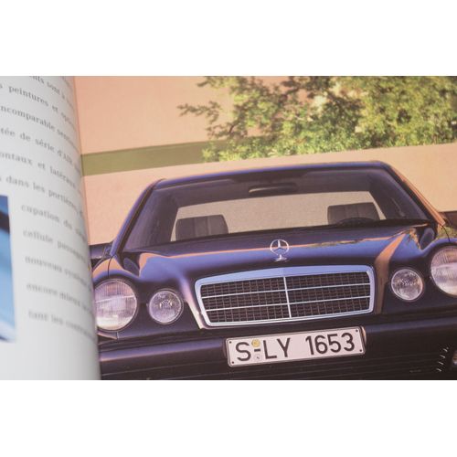 Berline Mercedes Classe E - 1998 - 56 Pages Couverture Souple Documentation Livre Publicitaire