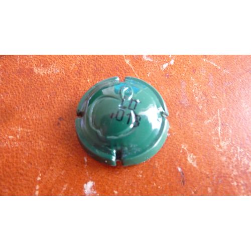 Capsule De Cidre = Coloris Verte Unie Avec Dessin D'une Pomme En Relief