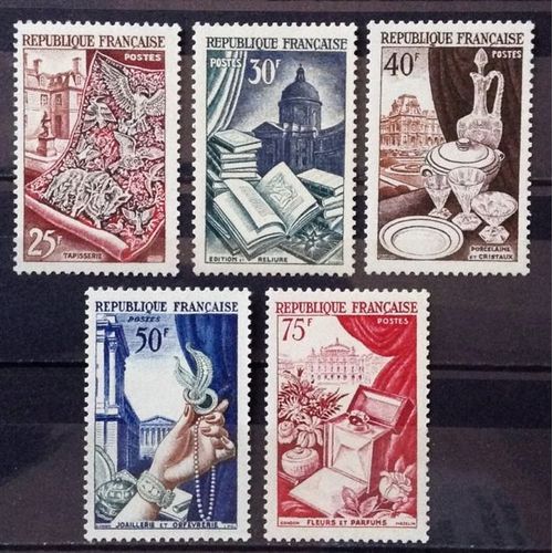 Série Productions De Luxe Métiers D'art 1954 -970 Tapisserie + 971 Edition + 972 Porcelaine + 973 Joaillerie + 974 Parfum Neufs** Luxe (= Sans Trace De Charnière) -Cote 45 -France Année 1954 -N23566