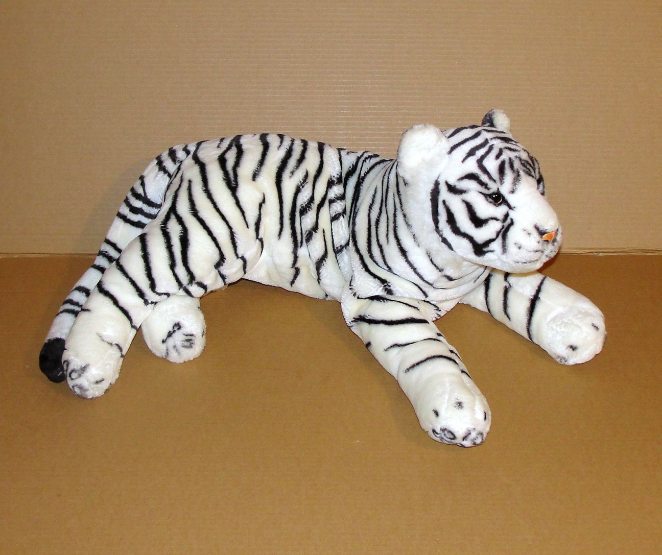 Tigre Blanc Cobico Peluche Doudou Tigre 54 Cm Rakuten