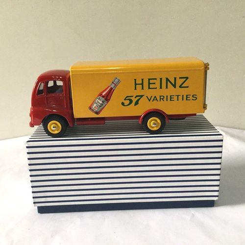 Dinky Toys 920 - Guy Van "Heinz" Red/Yellow-Atlas