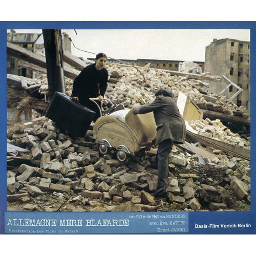 Allemagne Mère Blafarde - Deutschland, Bleiche Mutter: Jeu De 12 Photos D'exploitation Cinématographique - Format 21x25,5 Cm - De Helma Sanders-Brahms Avec Eva Mattes, Ernst Jacobi - 1980