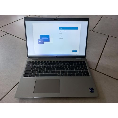 DELL Latitude 5530 - 15.6" Intel core i5-1245 - 4.4 Ghz - Ram 8 Go - SSD 512 Go