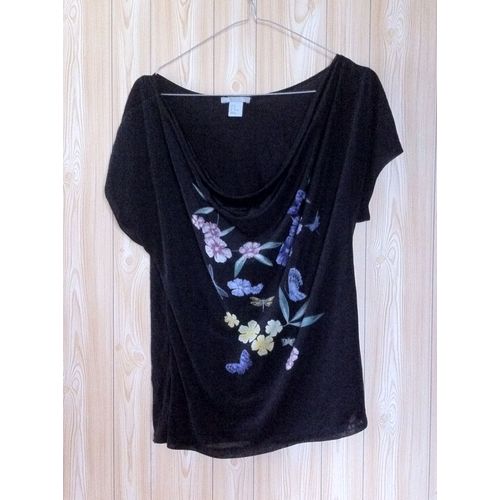 Tee-Shirt Noir Fleuri H & M. Taille M