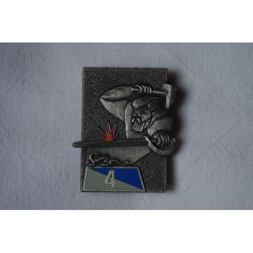 Insigne 4 Regiment Du Matériel