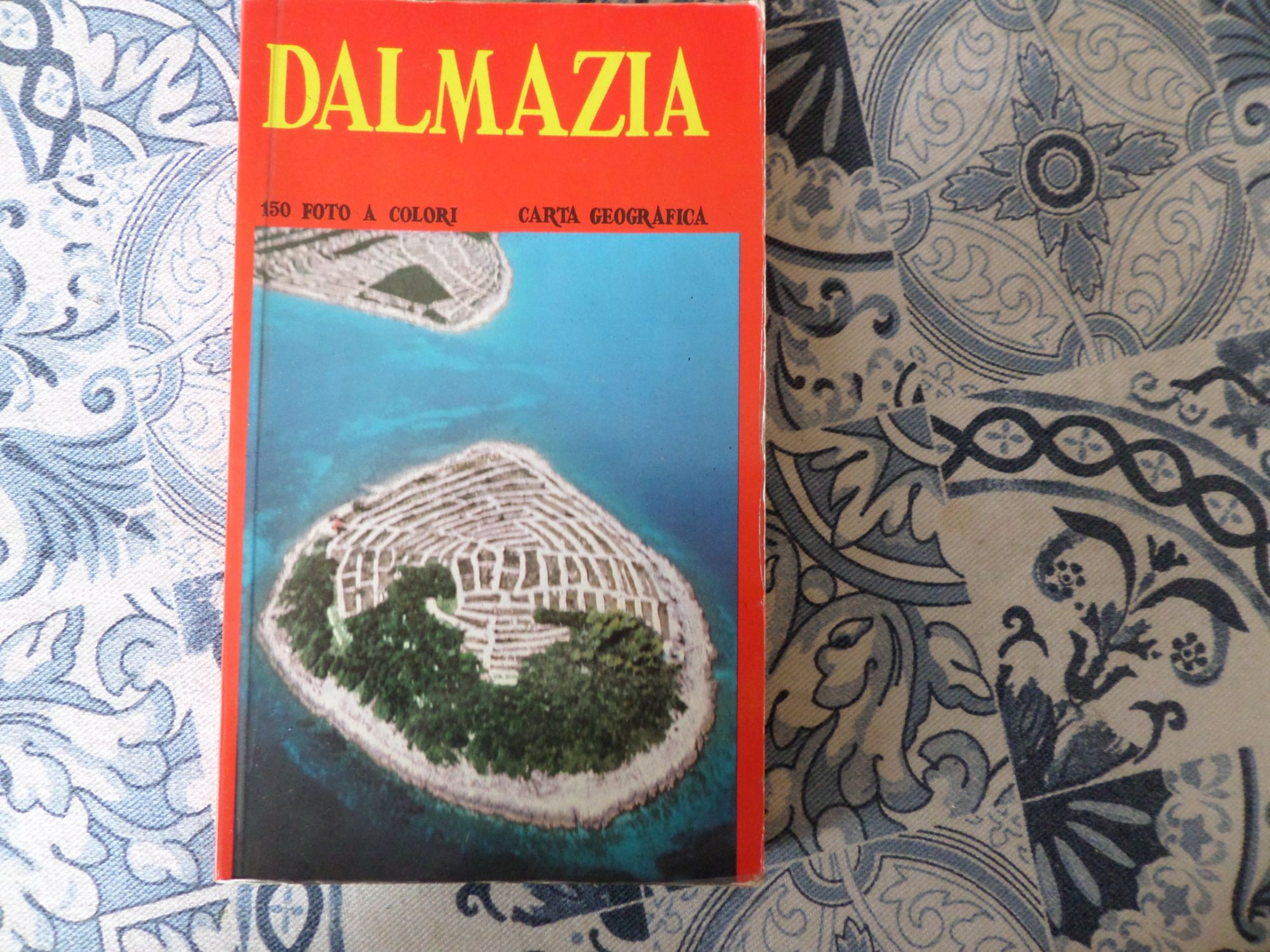 Dalmazia / 150 Foto A Colori - Carta Geografica