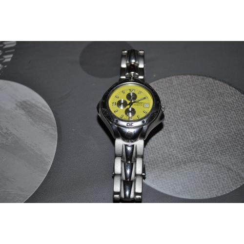 Montre Pour Femme "Stainless Steel Back"