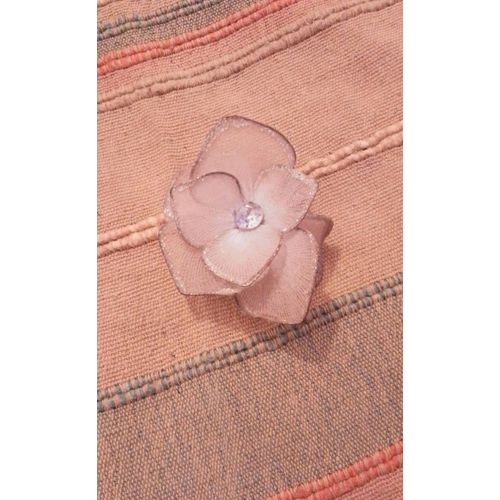 Pince Fleur Blanche Argentée Milieu Strass Translucide Pour Cheveux.