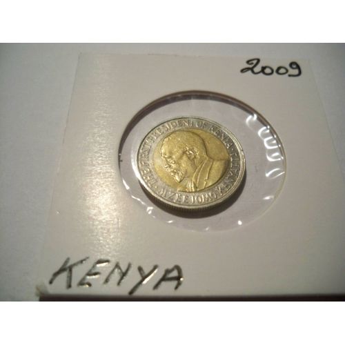 Cl2037 Lot De 10 Pieces Du Kenia De 1966 A 2009 Lire Le Descriptif