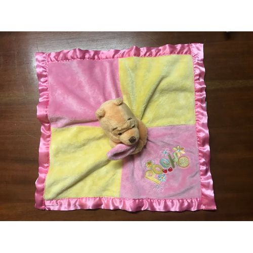 Doudou Plat Disney Store Winnie Couverture Bord Satin Pooh Rose Jaune