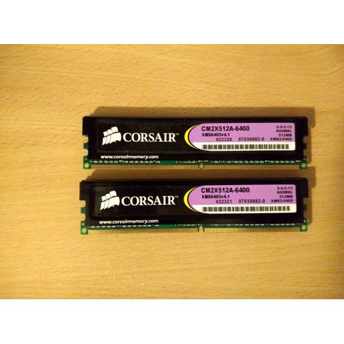 Barrette Mémoire ram Corsair XMS2 1Go (2 x 512Mo)