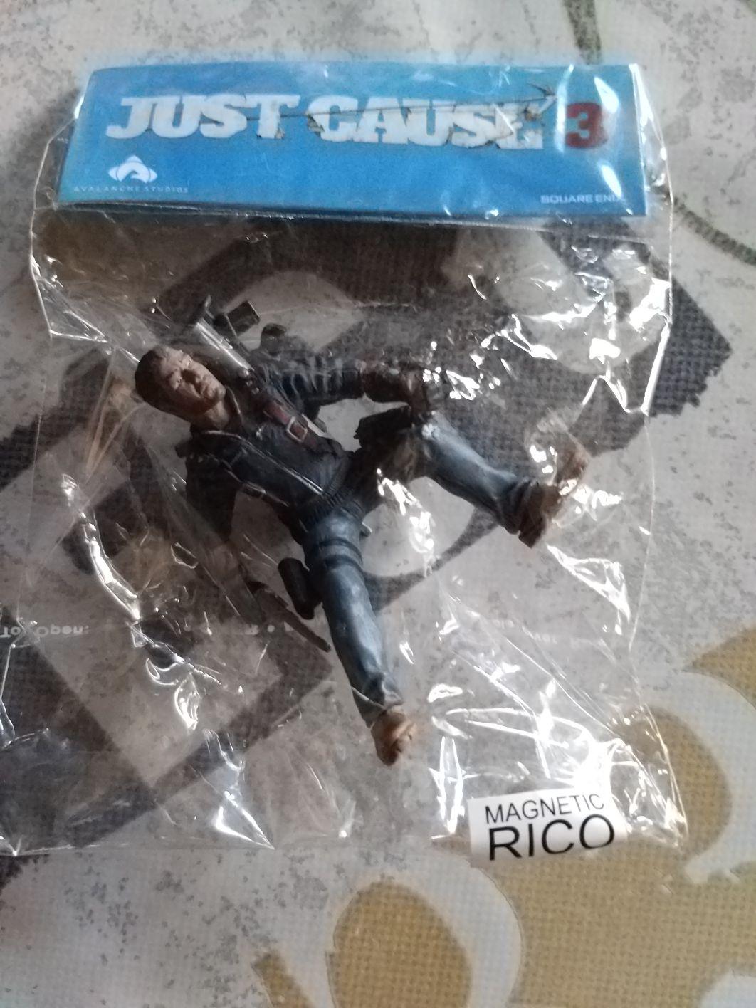 figurine magnétique just cause 3 - Figurines