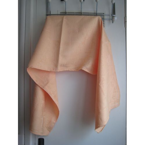 Coupon De Tissu Rose Gaufré Ameublement 35 X 150 Cm Comme Neuf