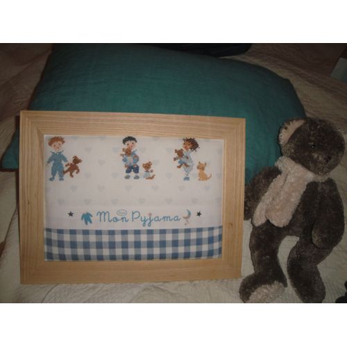 Broderie Encadrée Chambre Enfant "Les Bébés Samouillof"
