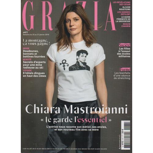 Grazia 477 - Chiara Mastroianni "Je Garde L'essentiel" / Forme : Le Strtching