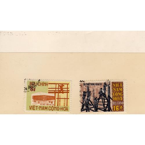 Timbres-Poste Du Vietnam Du Sud (Reconstruction Des Zones DHabitation)