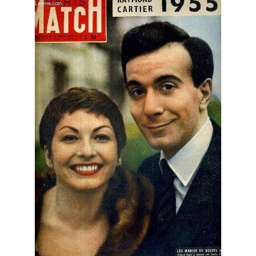 Paris Match N° 302 - Les Mariés Du Nouvel An : Roland Petit Et Zizi Jeanmaire - Raymond Cartier 1955 - Le Typhon Rouge Attaque Le Maroc - Marcel Aymé, Le Taciturne Des Lettres...