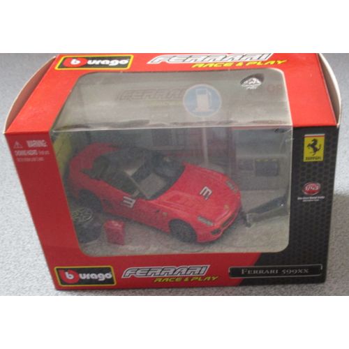 Ferrari 599xx Rouge - Modèle Réduit Bburago Race & Play Pour Collectionneur - Corps Métallique - Présentée Dans Son Garage Avec Accessoires - Échelle 1/43 - Dans L'emballage D'origine-Bburago