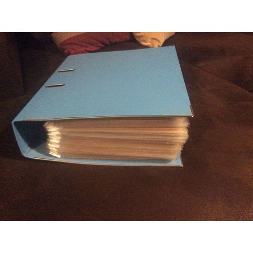Lot De 89 Ancien N° Du Journal Lisette === Sous Protection Plastique « Voir Années Et Liste Dans Mon Texte Annonce « Vendue Avec Le Classeur «