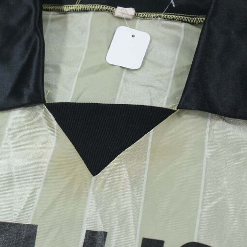 Maillots de foot vintage / rétro - The Football Market - Maillot de football coupe de France N°8 Maillots de foot vintage / rétro - The Football Market - Maillot de football coupe de France N°8