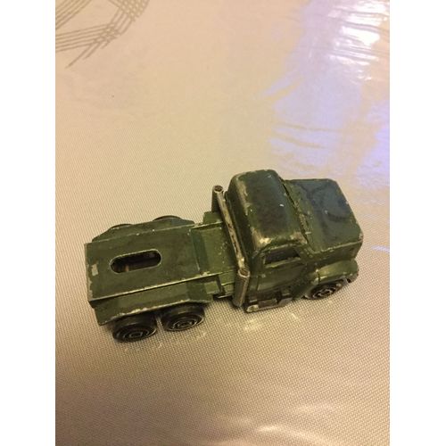 Majorette Camion Vert Kaki 1/100