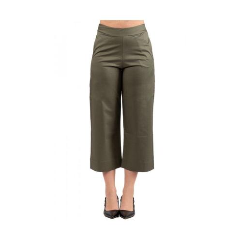 Alpha Industries - Trousers > Cropped Trousers - Green