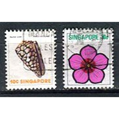 Lot De 2 Timbres Oblitérés - Singapour