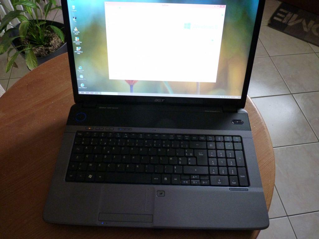 Acer aspire 7740g не включается