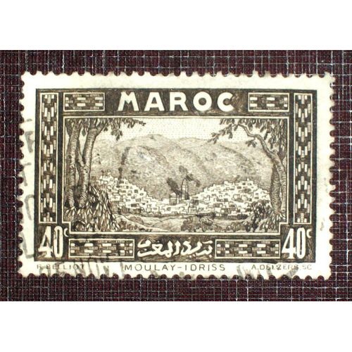 Maroc N° 137 Oblitéré De 1933-34 - 40c Brun-Noir « Vue Générale De Moulay-Idriss »