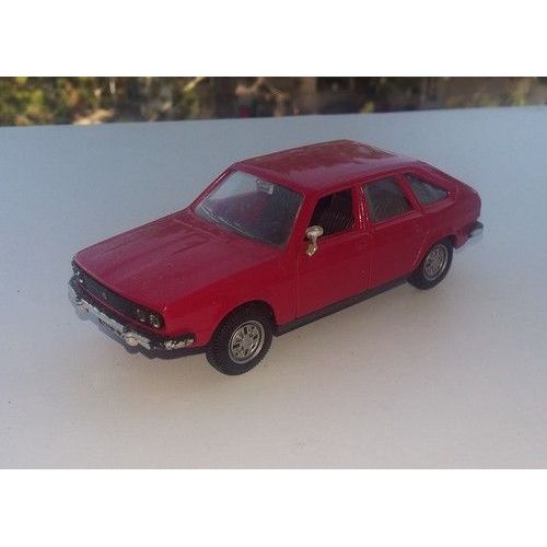 Renault 30-Norev
