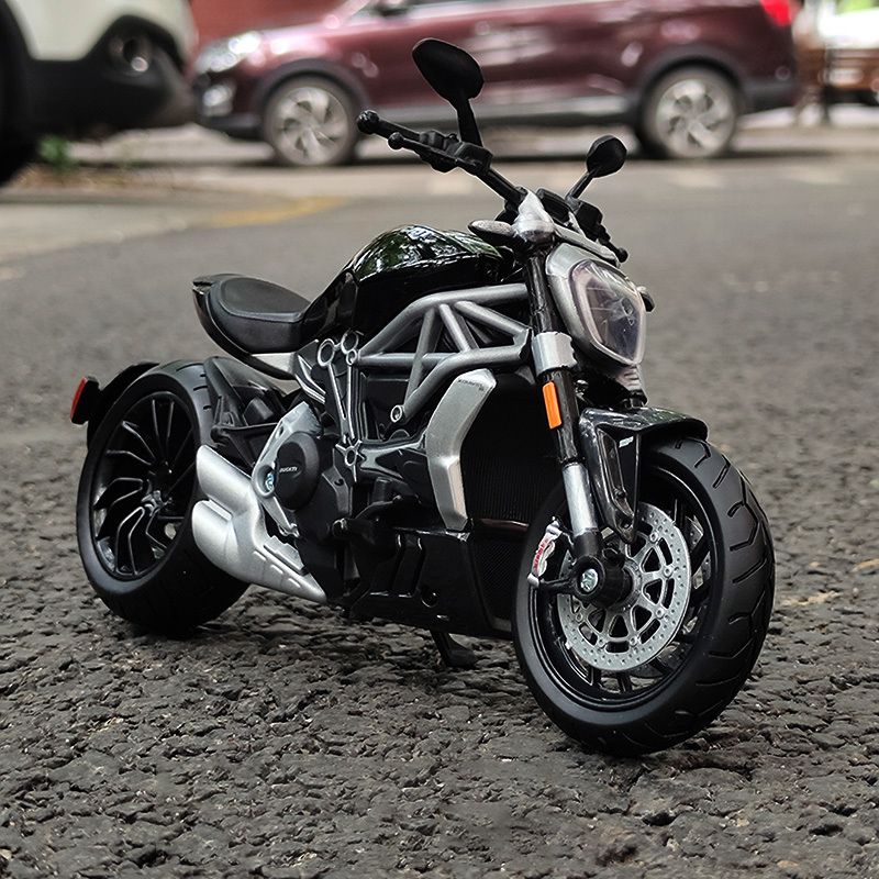 Maisto  Modle De Moto Ducati X Diavel S 1/12 Moul Sous Pr... - 2