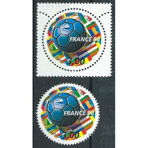 France 98. Coupe Du Monde De Football. Lot De Deux N° 3139 Année 1998