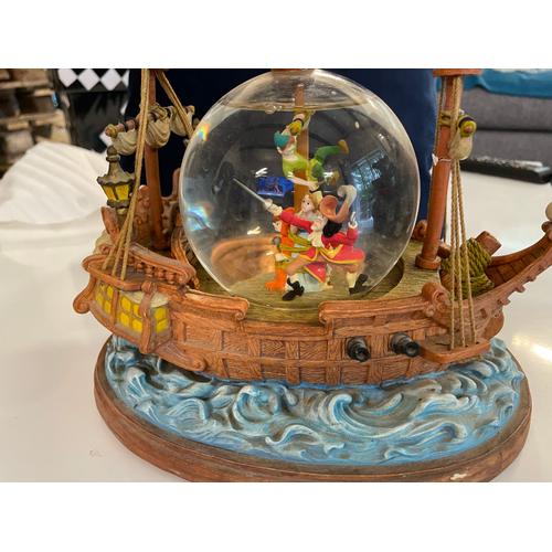 Grand Snow Globe Boule A Neige Musical Disney Peter Pan Avec Bateau