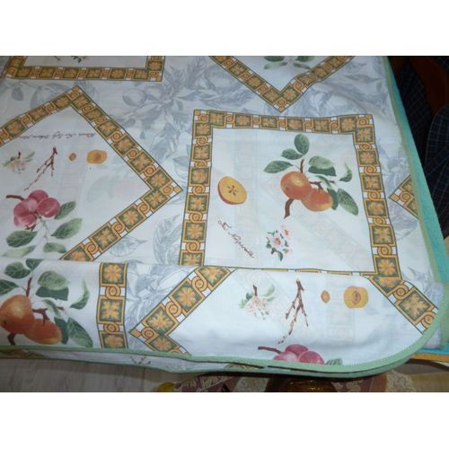 Nappe Fruits